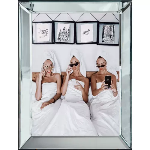 Payaa Drie vrouwen in bed 60x80x4.5cm (114638)